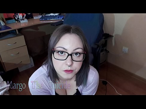 ❤️ Seksikäs tyttö lasit päässä imee dildoa syvälle kameraan ❌  Seksi at fi.appassistance.ru ❌️❤
